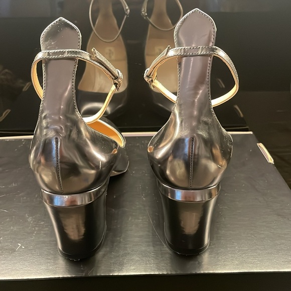 Ladies Valentino pewter block heel Mary-janes. - Picture 5 of 8